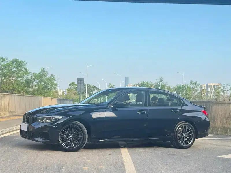 2021 BMW 3 Series Facelift 330i M Sport Shadow Edition — миниатюра 1