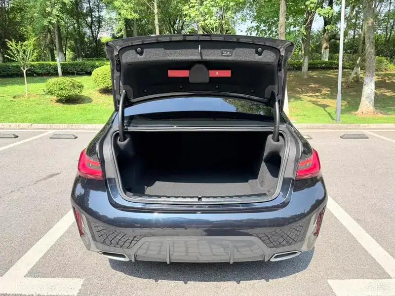 2023 BMW 3 Series 325Li M Sport Package — миниатюра 15