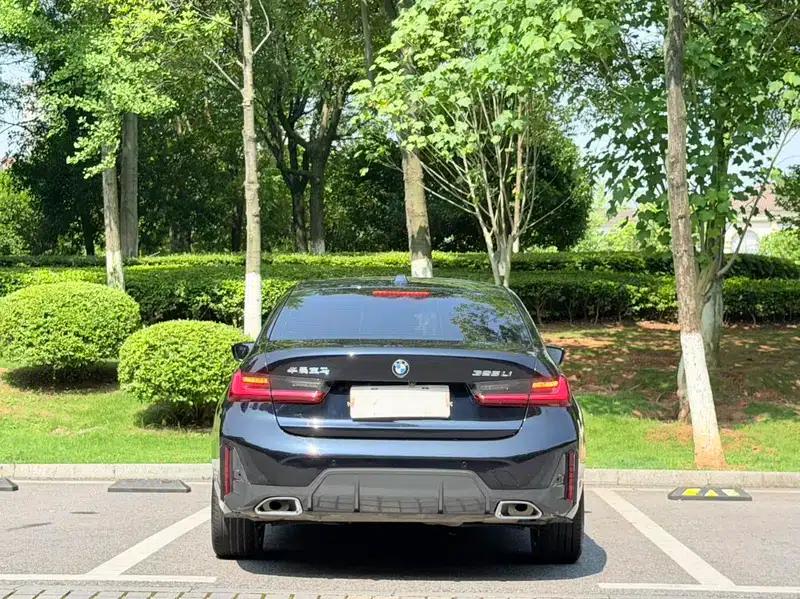 2023 BMW 3 Series 325Li M Sport Package — миниатюра 5