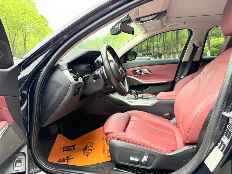 2022 BMW 3 Series 325Li M Sport Package — миниатюра 8