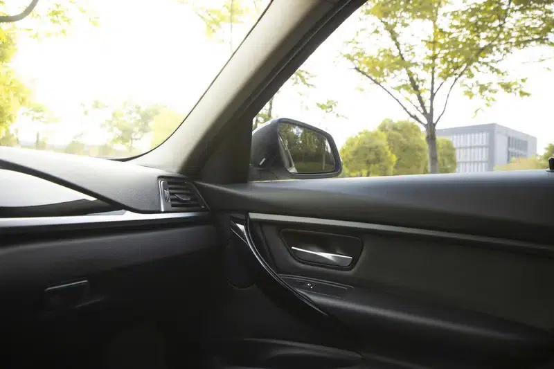 2016 BMW 3 Series 320Li Fashion Edition — миниатюра 14