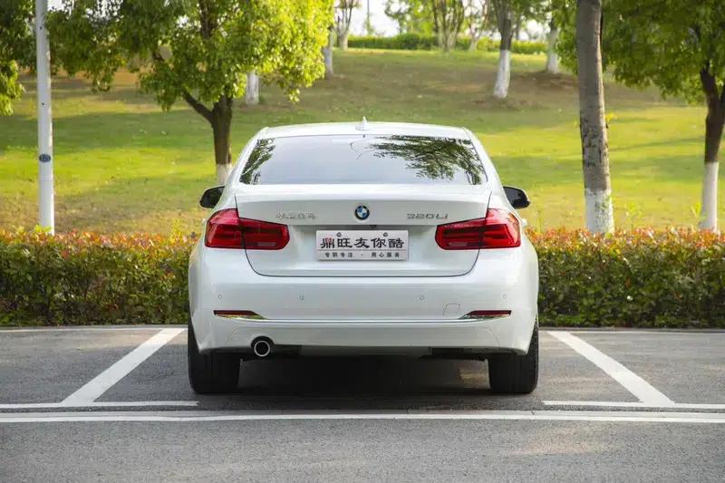 2016 BMW 3 Series 320Li Fashion Edition — миниатюра 6