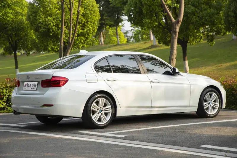 2016 BMW 3 Series 320Li Fashion Edition — миниатюра 7