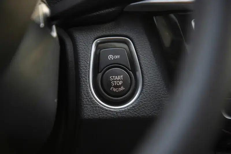 2016 BMW 3 Series 320Li Fashion Edition — миниатюра 9