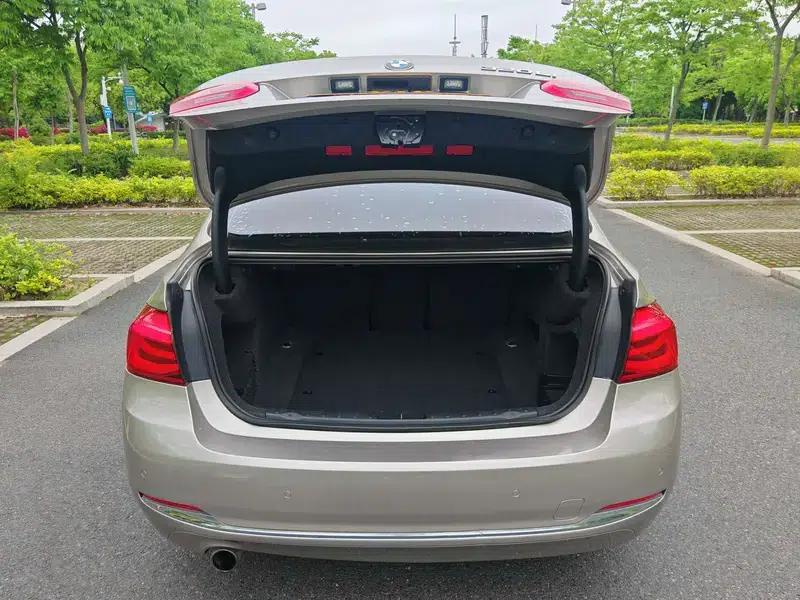 2016 BMW 3 Series 320Li Fashion Edition — миниатюра 35