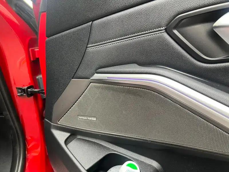 2021 BMW 3 Series 325Li M Sport Shadow Edition — миниатюра 10