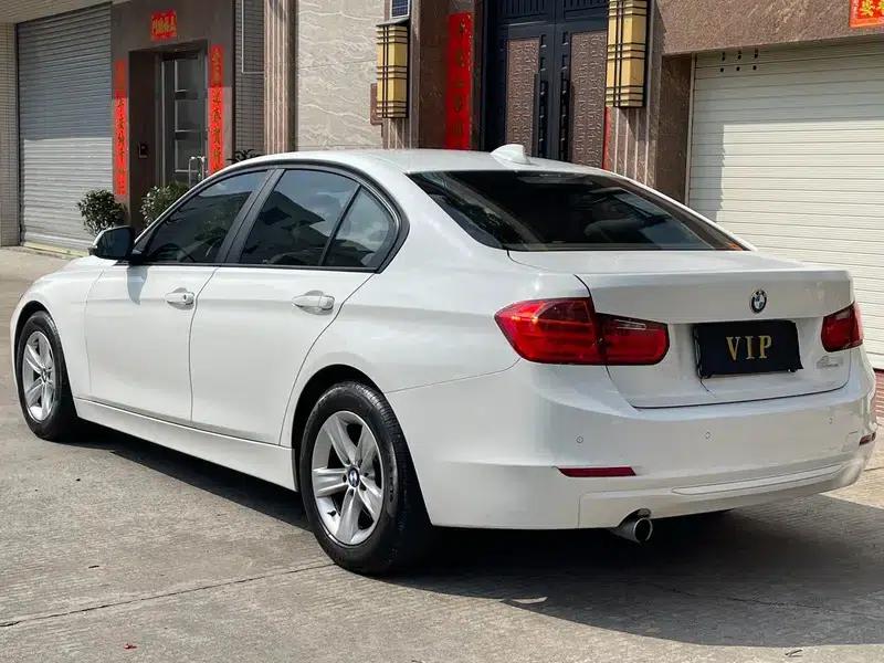 2014 BMW 3 Series 320i Fashion Edition — миниатюра 4