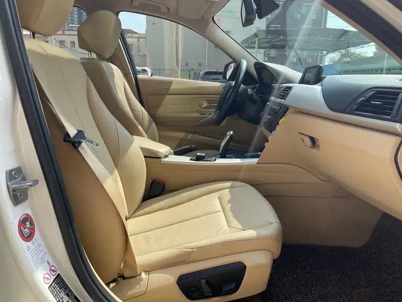 2014 BMW 3 Series 320i Fashion Edition — миниатюра 9
