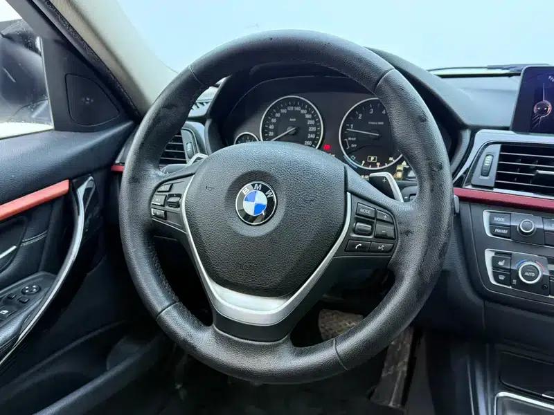2013 BMW 3 Series Facelift 320Li Fashion Design Package — миниатюра 12