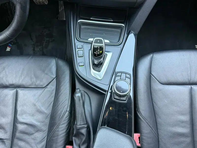 2013 BMW 3 Series Facelift 320Li Fashion Design Package — миниатюра 15