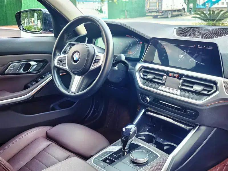 2020 BMW 3 Series Facelift 325i M Sport Shadow Edition — миниатюра 9
