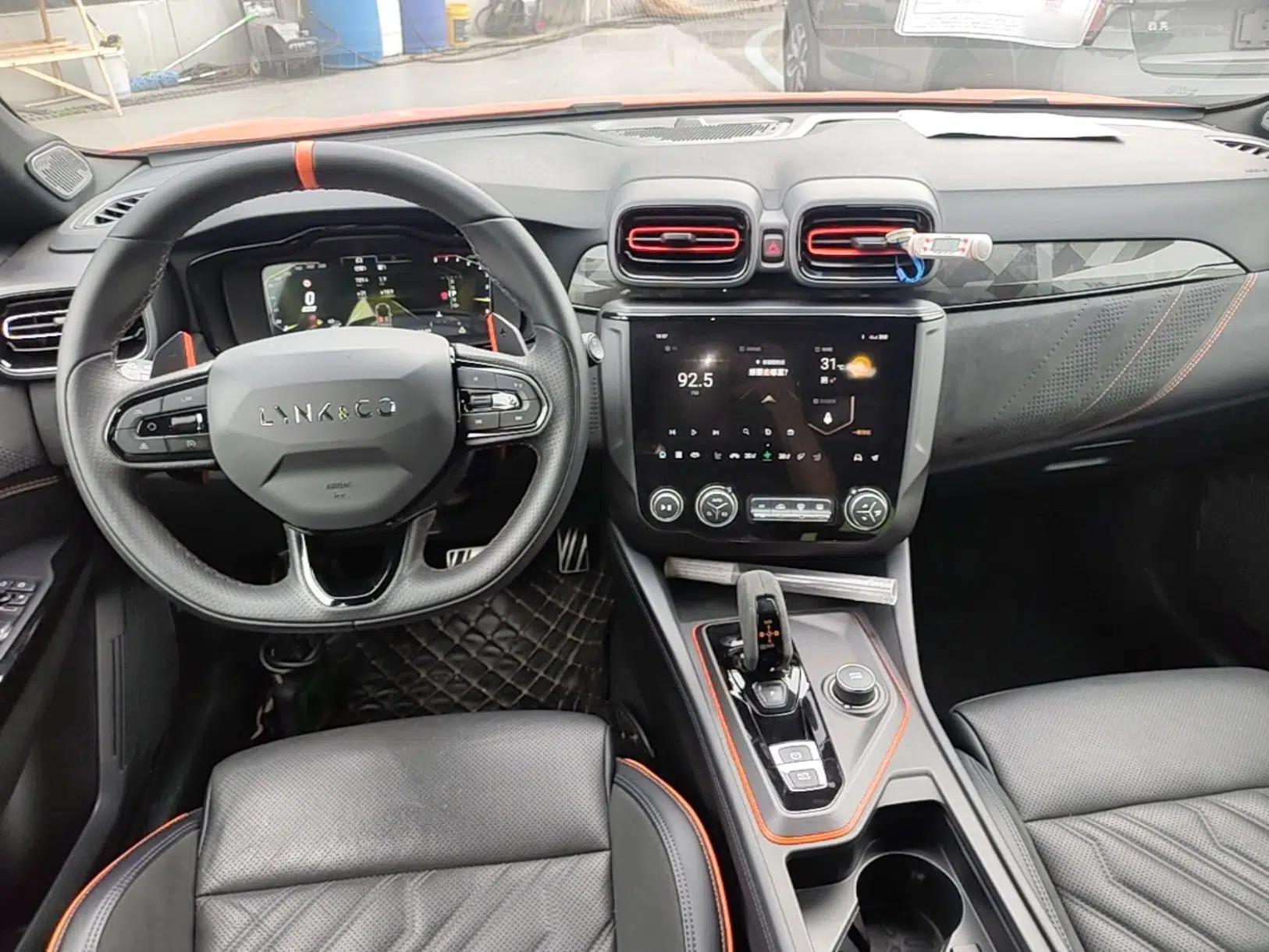 Lynk & Co 02 Hatchback 2021 2.0TD Halo — миниатюра 17