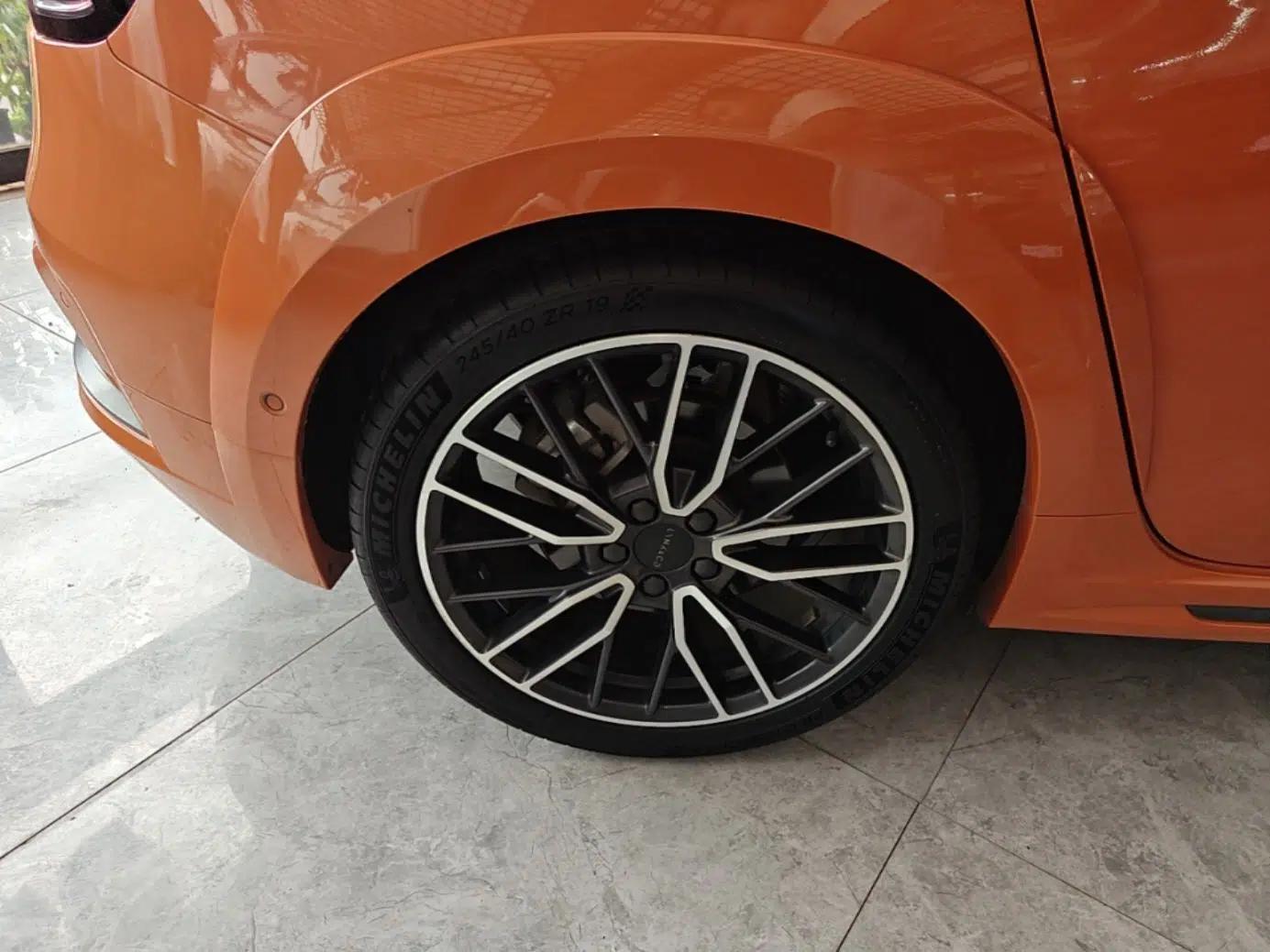 Lynk & Co 02 Hatchback 2021 2.0TD Halo Driving Control Kit Edition — миниатюра 11