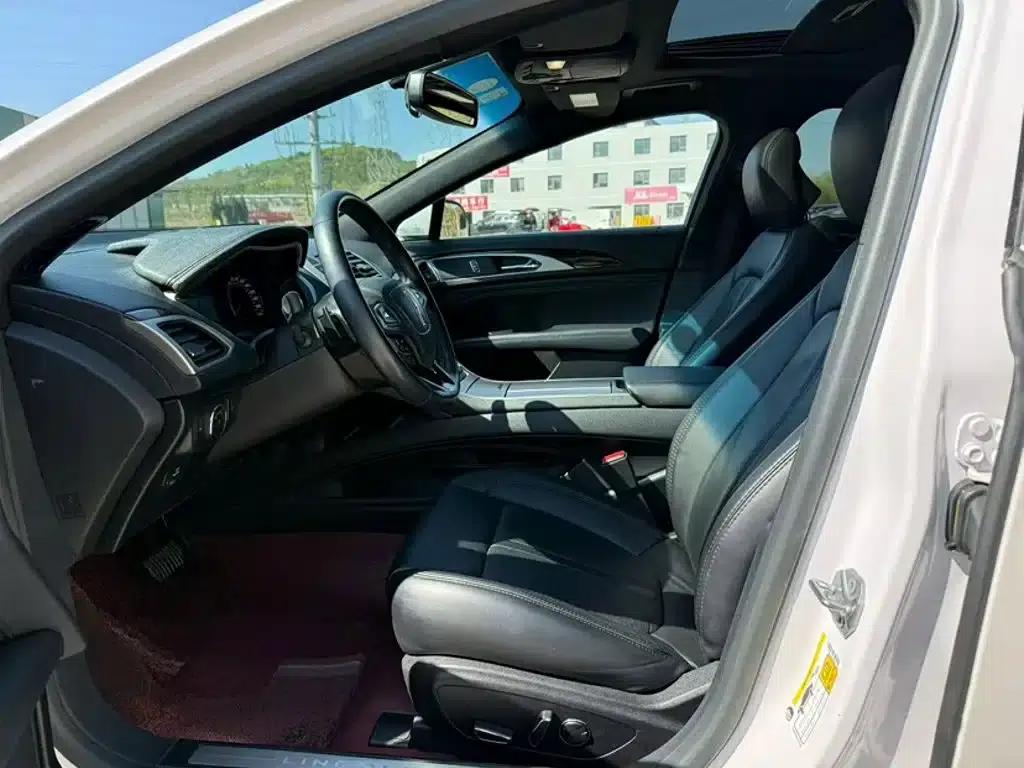 Lincoln MKZ 2017 2.0T Premium Edition — миниатюра 15