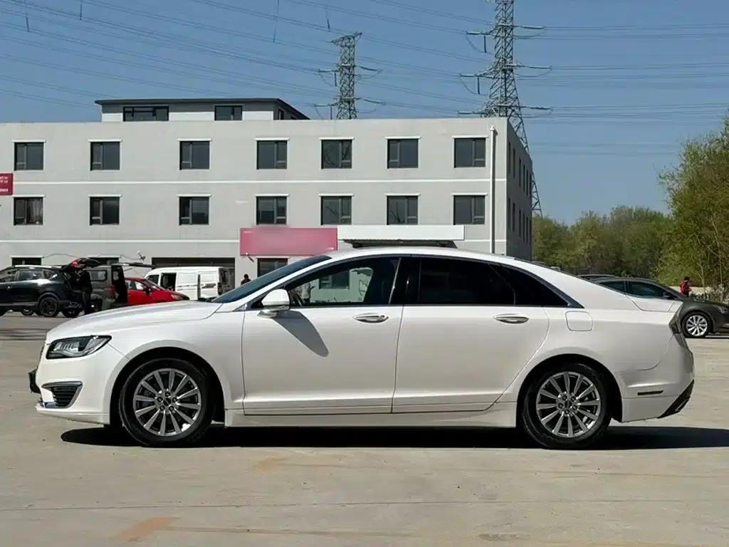Lincoln MKZ 2017 2.0T Premium Edition — миниатюра 7