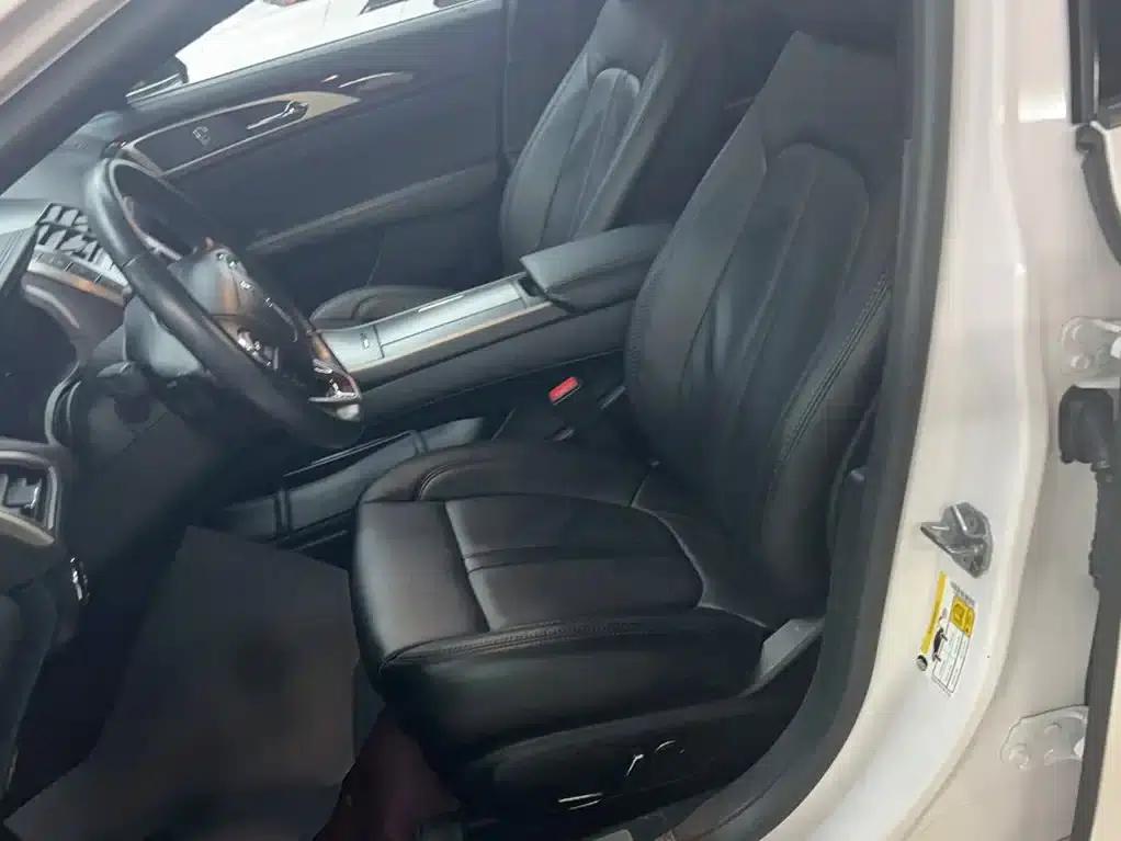 Lincoln MKZ 2017 2.0T Premium Edition — миниатюра 9