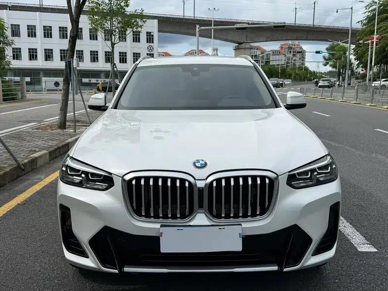 2022 BMW X3 xDrive25i M Sport Package — миниатюра 2