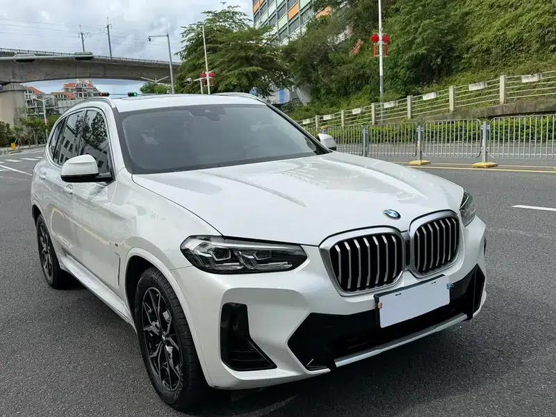 2022 BMW X3 xDrive25i M Sport Package — миниатюра 3