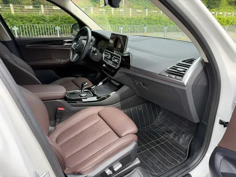 2022 BMW X3 xDrive25i M Sport Package — миниатюра 8