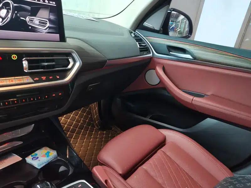 BMW X3 2023 xDrive30i Luxury M Sport Package — миниатюра 11