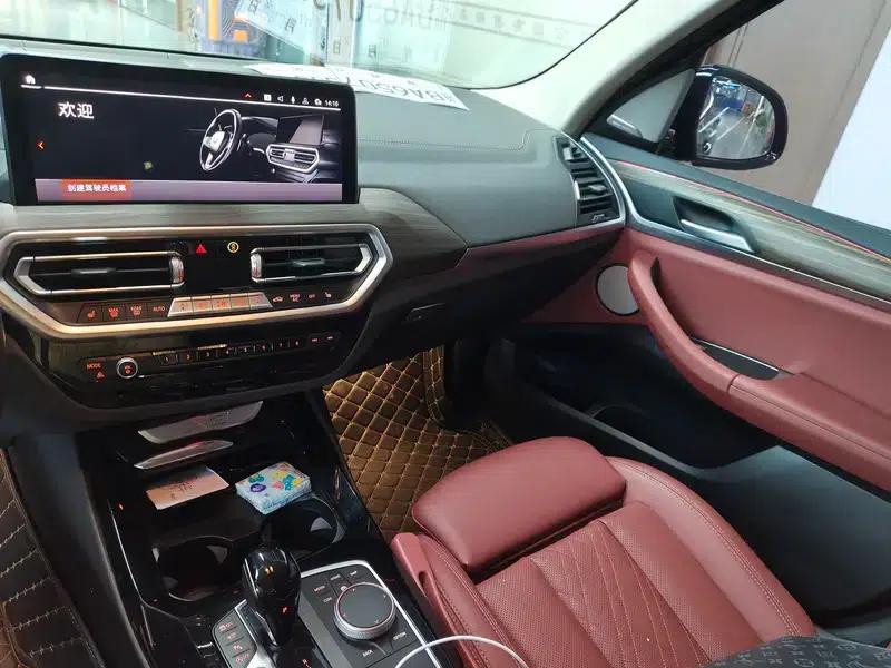 BMW X3 2023 xDrive30i Luxury M Sport Package — миниатюра 9