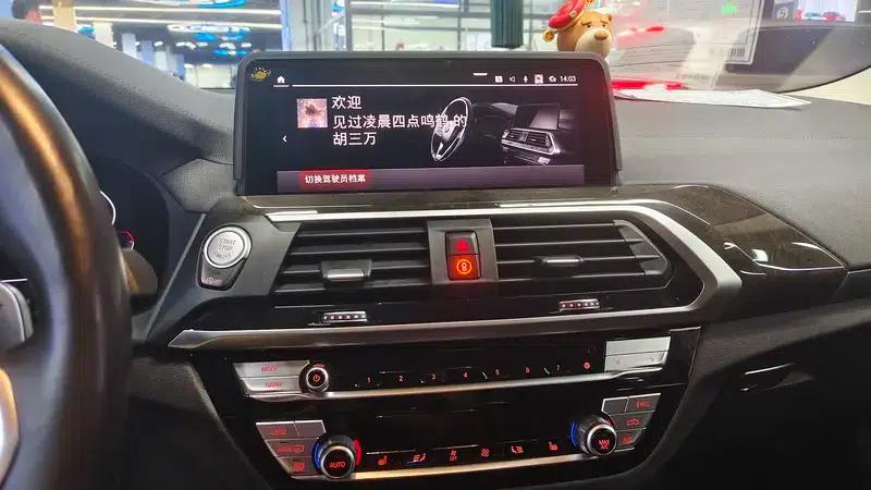 BMW X3 2019 xDrive30i Leading M Sport Package — миниатюра 11