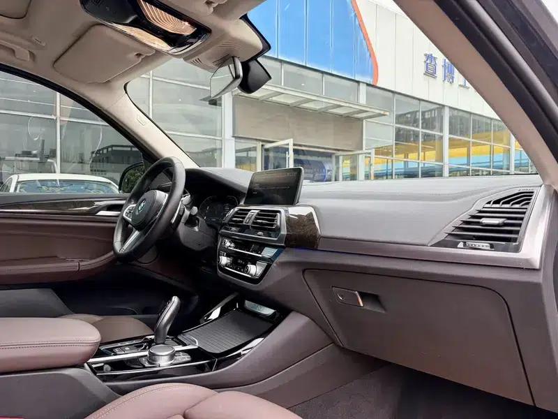BMW X3 2021 Facelift xDrive30i Leading Model with M Sport Package — миниатюра 12