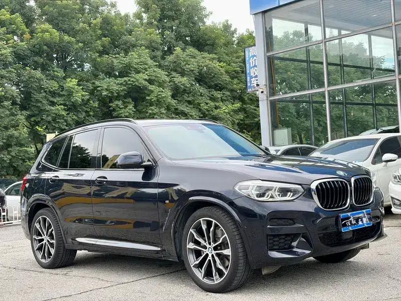 BMW X3 2021 Facelift xDrive30i Leading Model with M Sport Package — миниатюра 3
