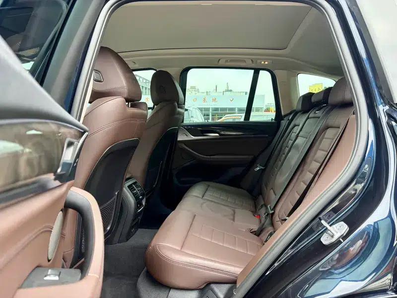 BMW X3 2021 Facelift xDrive30i Leading Model with M Sport Package — миниатюра 21