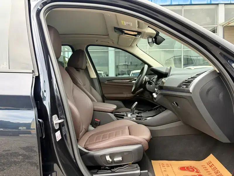 BMW X3 2021 Facelift xDrive30i Leading Model with M Sport Package — миниатюра 8