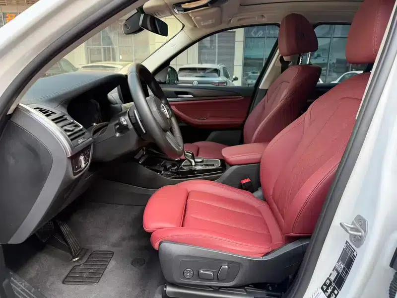 BMW X3 2022 xDrive30i Leading Edition M Sport Package — миниатюра 15