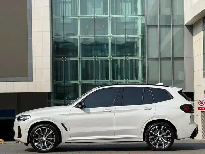 BMW X3 2022 xDrive30i Leading Edition M Sport Package — миниатюра 4