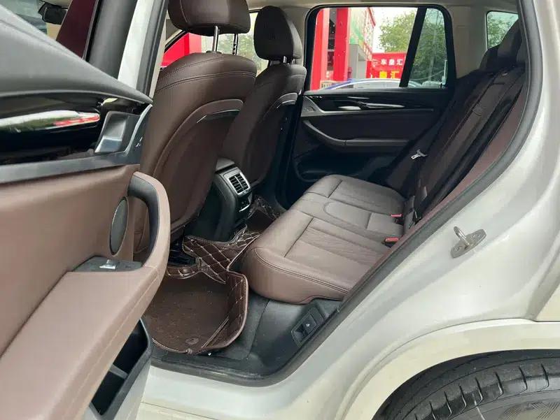 2022 BMW X3 xDrive25i M Sport Package — миниатюра 13