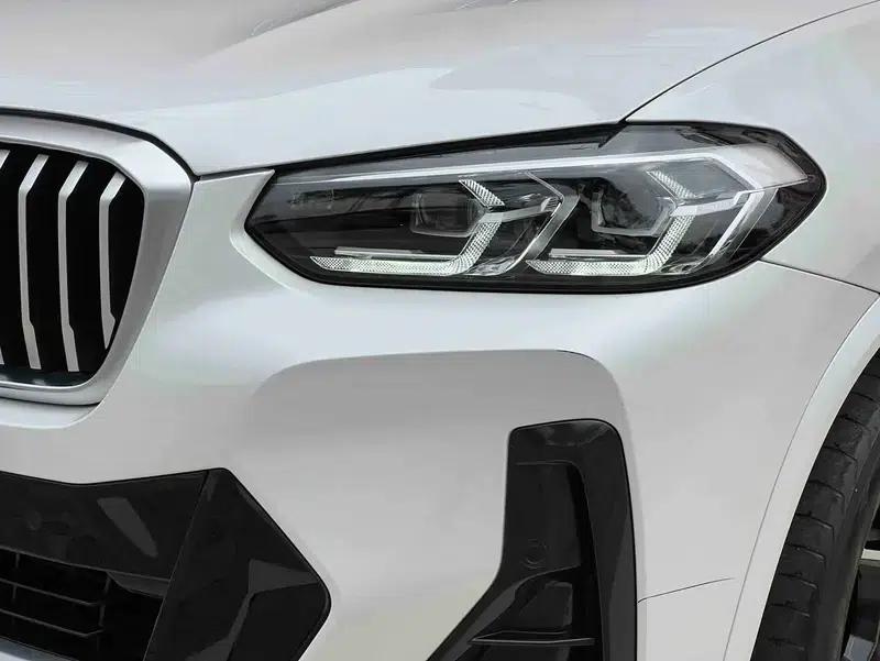 2022 BMW X3 xDrive25i M Sport Package — миниатюра 3