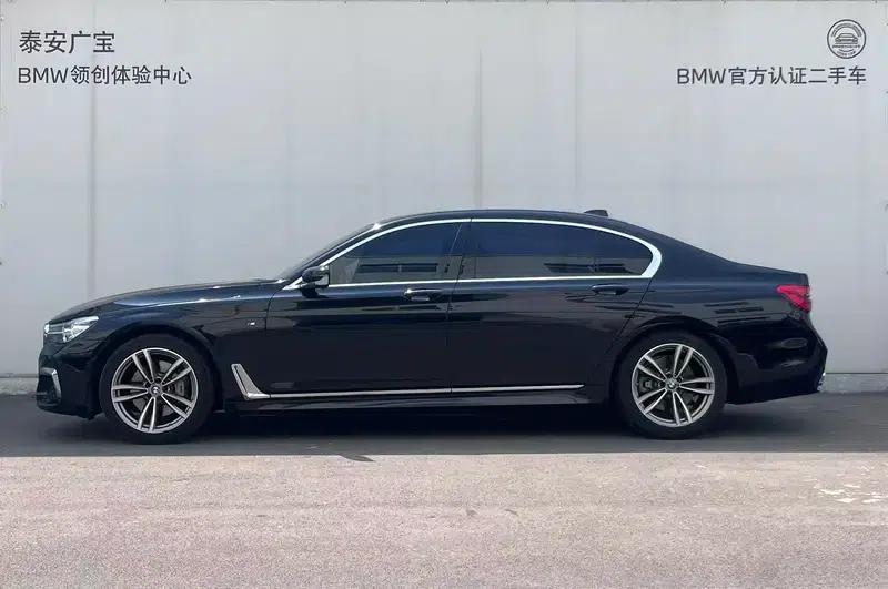 2018 BMW 7 Series 730Li Leading Edition M Sport Package — миниатюра 3