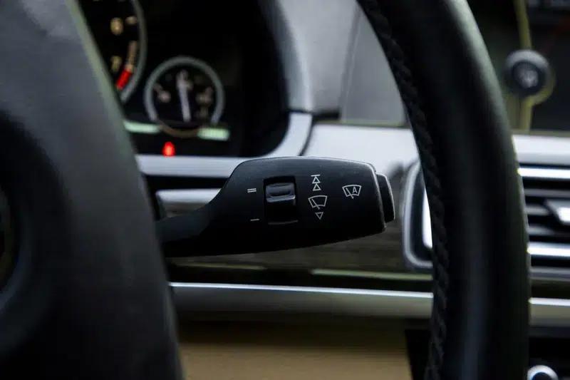 BMW 7 Series 2009 740Li Leading Edition — миниатюра 26