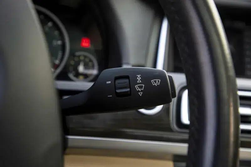 BMW 7 Series 2013 730Li Leading Edition — миниатюра 24