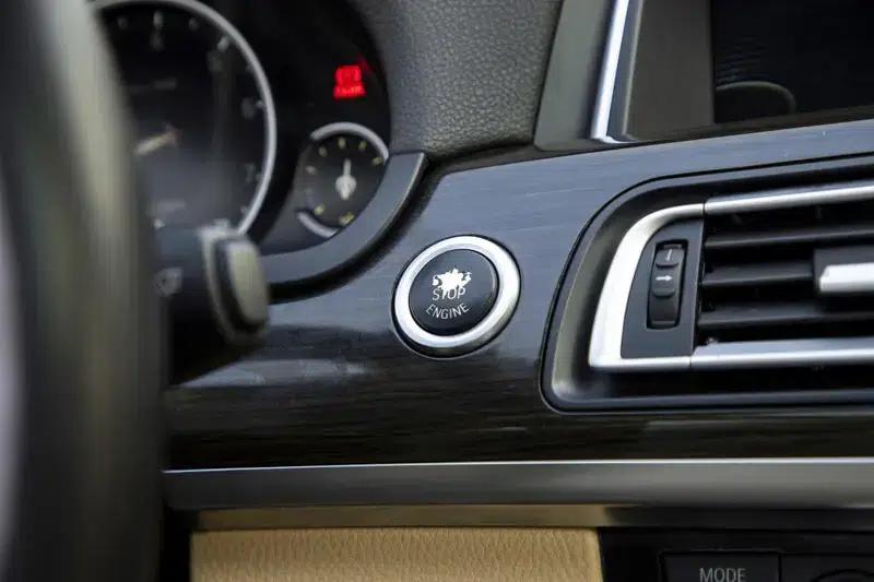 BMW 7 Series 2013 730Li Leading Edition — миниатюра 10
