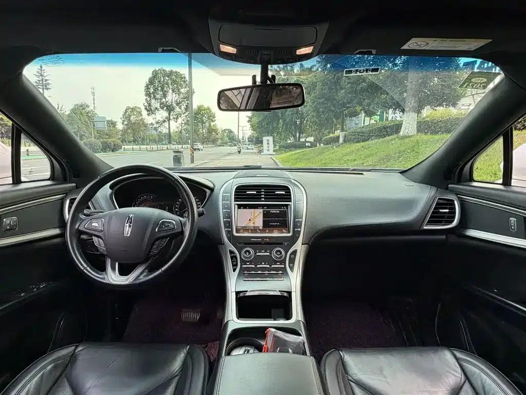 Lincoln MKX 2015 2.0T Two-Wheel Drive Premium Edition — миниатюра 11