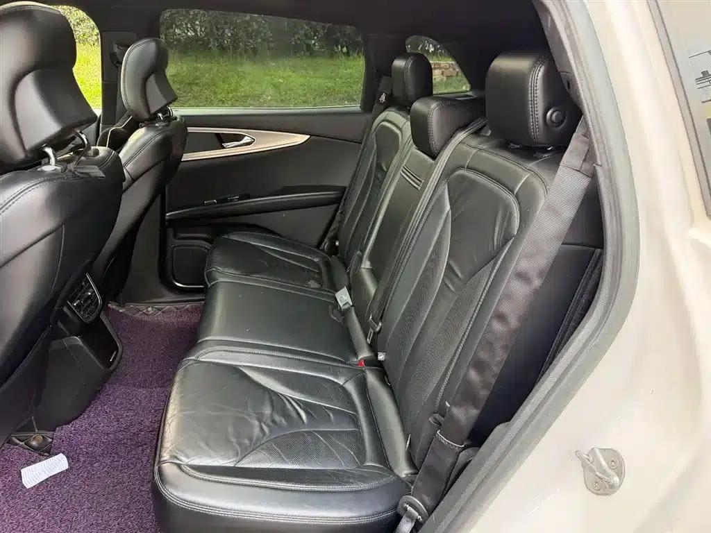 Lincoln MKX 2015 2.0T Two-Wheel Drive Premium Edition — миниатюра 10