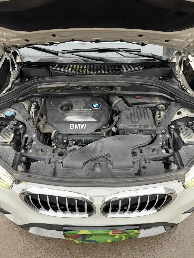 BMW X1 2016 sDrive18Li Premium — миниатюра 9