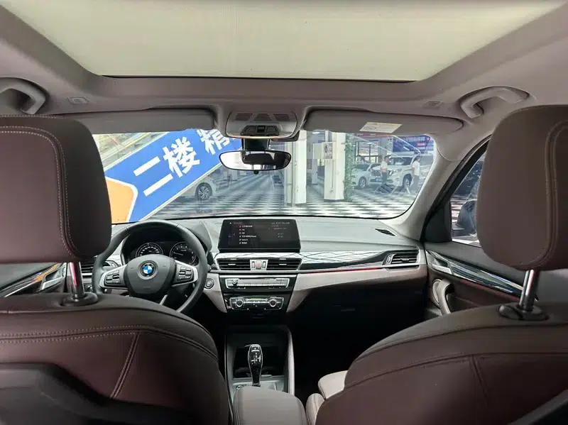 BMW X1 2022 sDrive20Li Fashion Edition — миниатюра 14