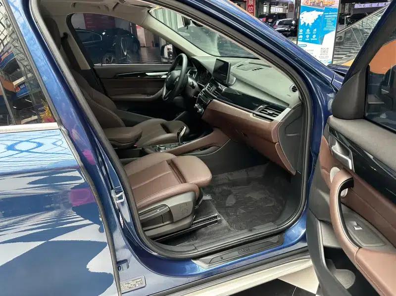 BMW X1 2022 sDrive20Li Fashion Edition — миниатюра 15