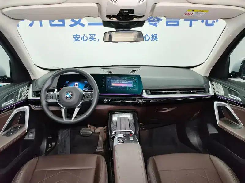 2023 BMW X1 xDrive25Li X Design Package — миниатюра 6