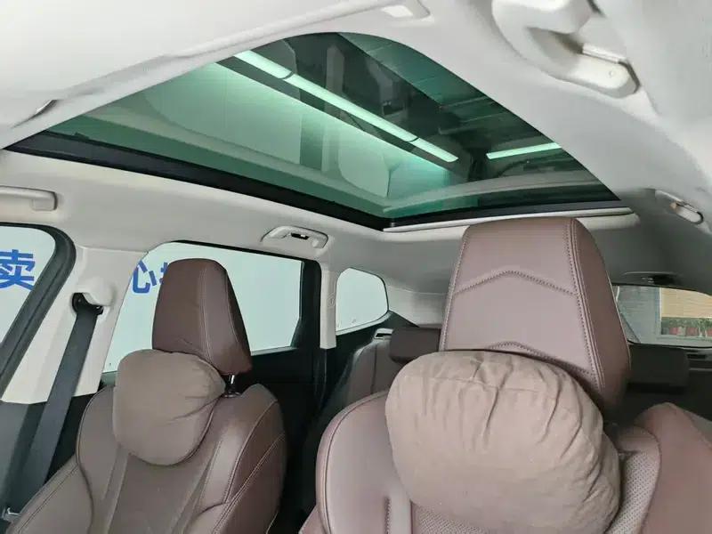 2023 BMW X1 xDrive25Li X Design Package — миниатюра 9