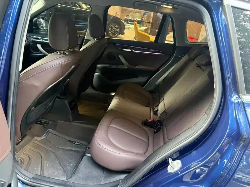 BMW X1 2020 xDrive25Li Premium — миниатюра 11