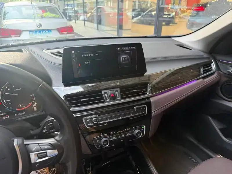 BMW X1 2020 xDrive25Li Premium — миниатюра 7