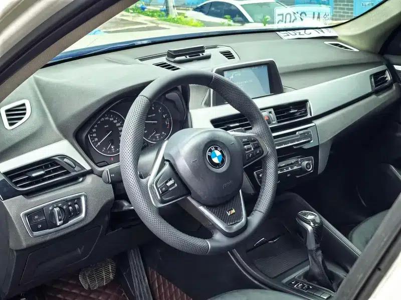 BMW X1 2016 sDrive18Li Fashion Edition — миниатюра 16