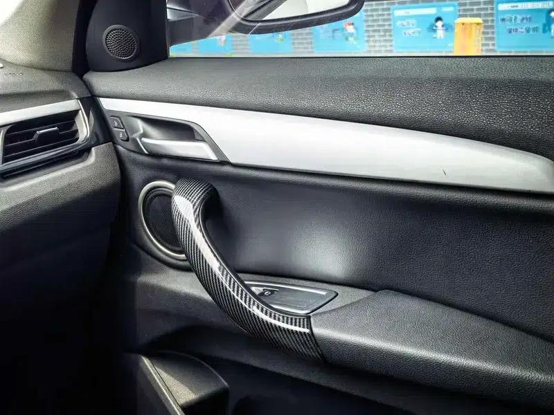 BMW X1 2016 sDrive18Li Fashion Edition — миниатюра 9