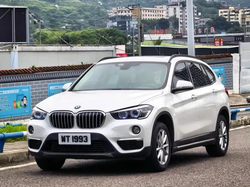 BMW X1 2016 sDrive18Li Fashion Edition — миниатюра 10